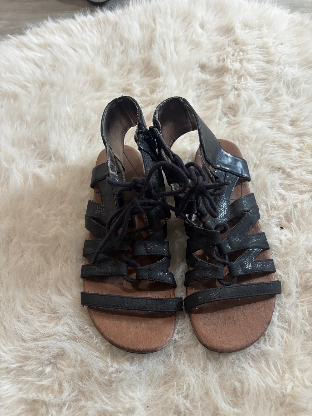 Kenneth Cole Reaction Black Lace-Up Women's Heels